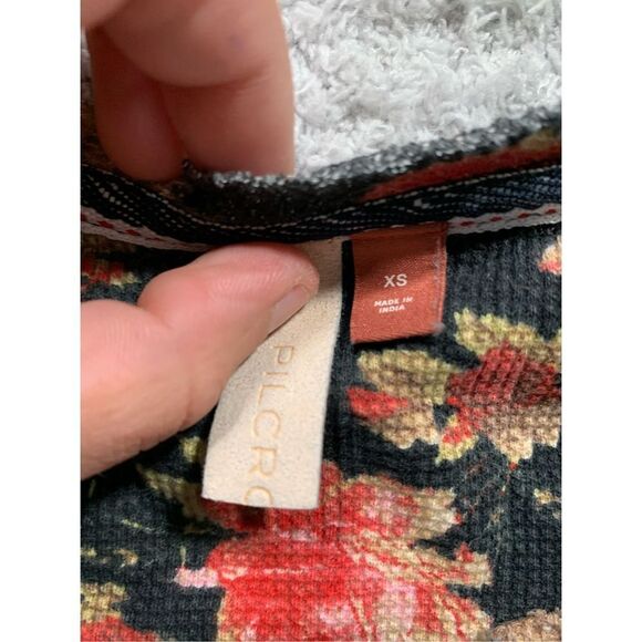 NWOT Anthropologie PILCRO Women's Split-Neck Floral Waffle Knit Thermal Top XS - Picture 7 of 10